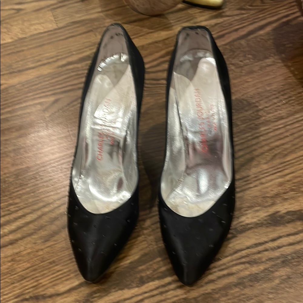 Charles Jourdan Black Heels Classic Pointed Toe